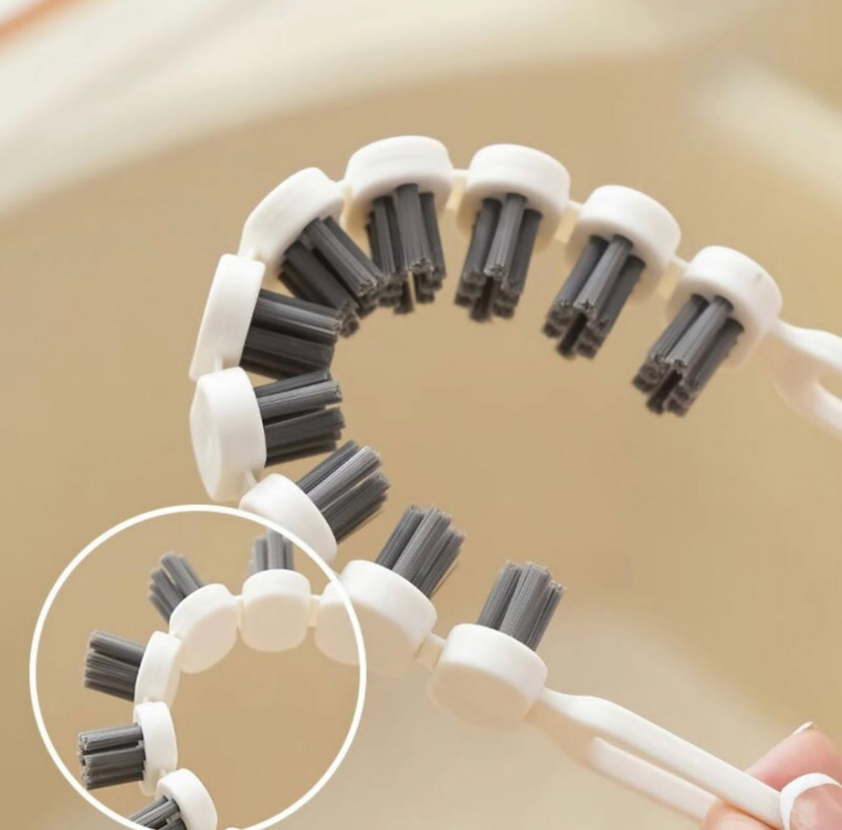 NEW FLEXIBLE GAP CLEANING BRUSH - Crackle Store - Image 4